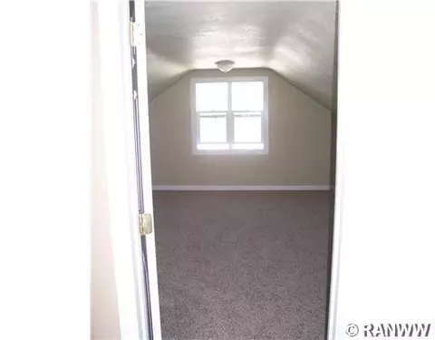 404 Euclid Ave, Barron, WI 54812 photo 7