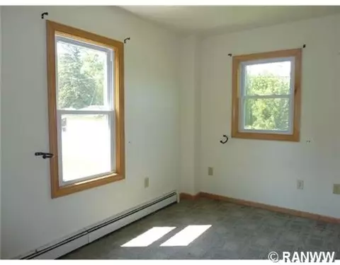 821 Scribner St, Spooner, WI 54801 photo 7