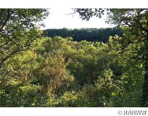 3710 Tamara Dr, Eau Claire, WI 54701 photo 6