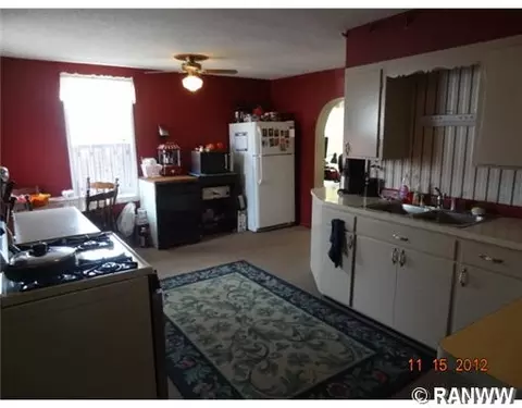 809 Riverview Ave, Colfax, WI 54730 photo 2