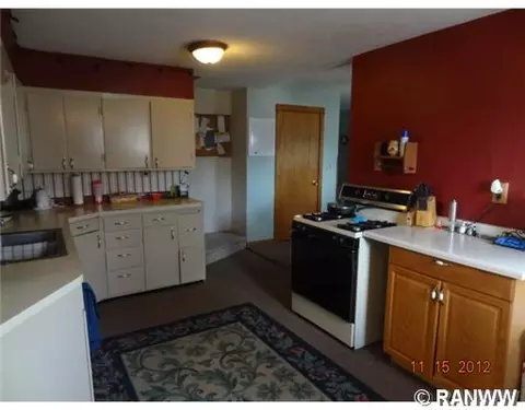 809 Riverview Ave, Colfax, WI 54730 photo 3