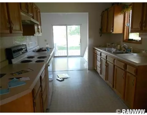 18 Sumner Ave, Chetek, WI 54728 photo 3