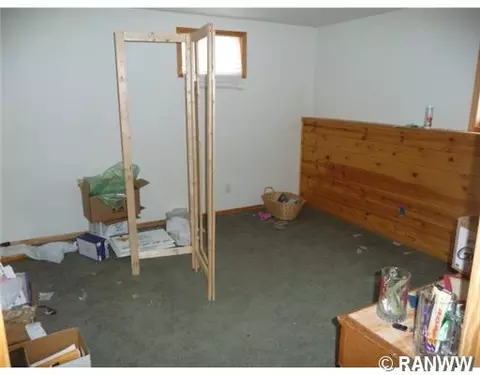 285 E Summit Ave, Ellsworth, WI 54011 photo 9