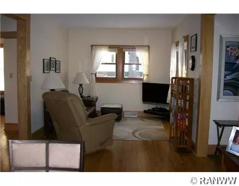 42 E Monroe Ave, Barron, WI 54812 photo 2