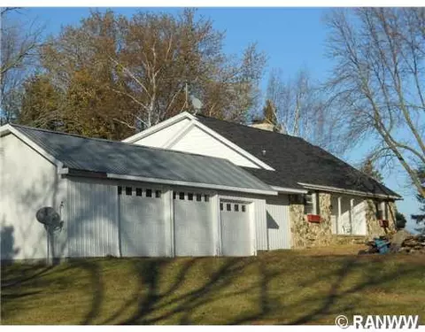 858 220th St, Baldwin, WI 54002 photo 3