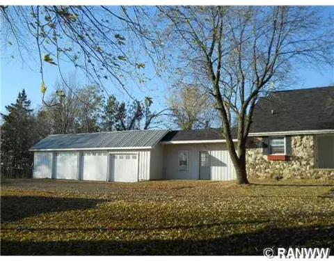 858 220th St, Baldwin, WI 54002 photo 2