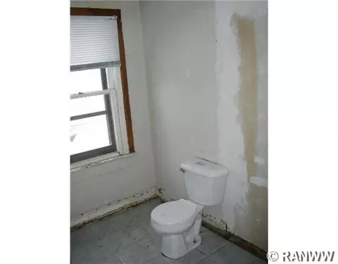 319 E Brown St, Augusta, WI 54722 photo 8