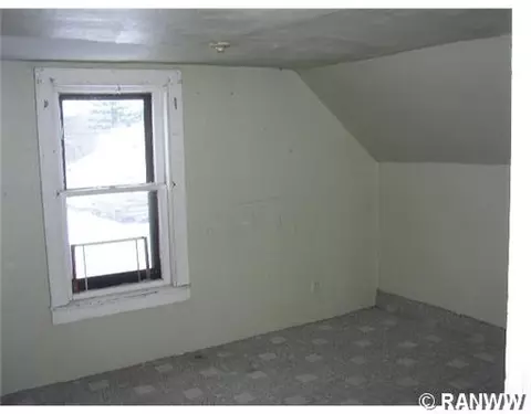 319 E Brown St, Augusta, WI 54722 photo 5