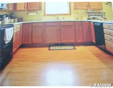 511 E 9th Ave, Stanley, WI 54768 photo 3