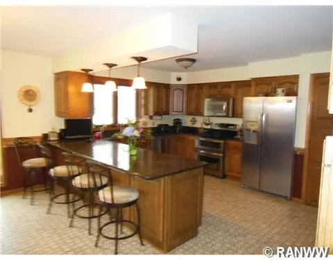 1220 Bittersweet Rd, Eau Claire, WI 54701 photo 3
