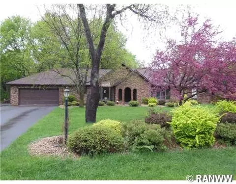 1220 Bittersweet Rd, Eau Claire, WI 54701 photo 1