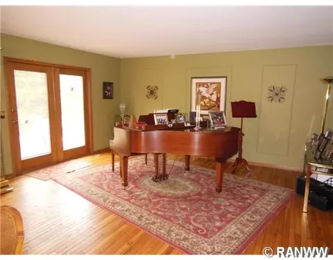 1220 Bittersweet Rd, Eau Claire, WI 54701 photo 6