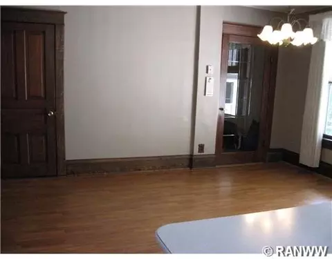 133 E 4th Ave, Stanley, WI 54768 photo 8