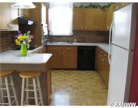 133 E 4th Ave, Stanley, WI 54768 photo 6
