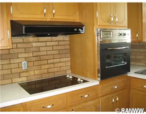 133 E 4th Ave, Stanley, WI 54768 photo 7