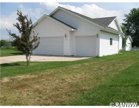508 E 9th Ave, Stanley, WI 54768 photo 3