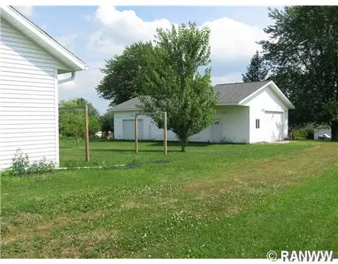 508 E 9th Ave, Stanley, WI 54768 photo 4