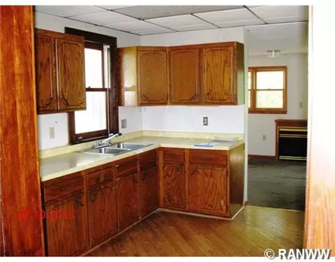 224 E Perkins St, Augusta, WI 54722 photo 2