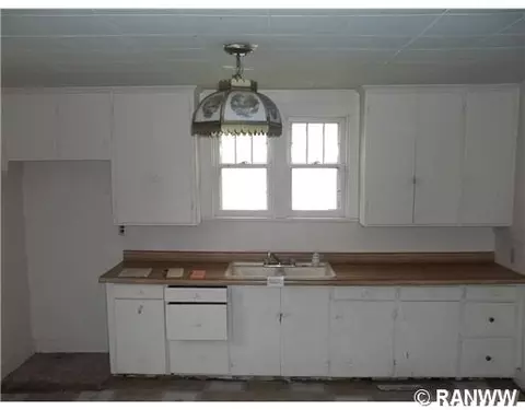 344 3rd Ave, Stanley, WI 54768 photo 2