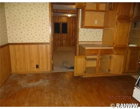 536 E 3rd St, Owen, WI 54460 photo 4