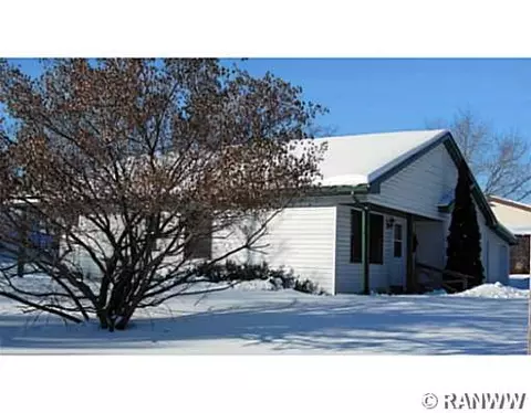 325 E Perkins St, Augusta, WI 54722 photo 4