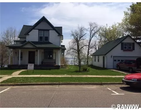 726 1st St, Chetek, WI 54728 photo 1