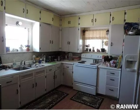 119 E Brown St, Augusta, WI 54722 photo 3