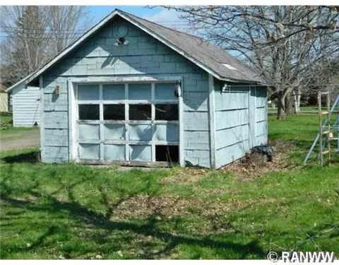 507 S 8th St, Luck, WI 54853 photo 4