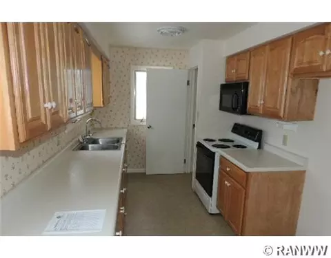 207 Elm St, Thorp, WI 54771 photo 3