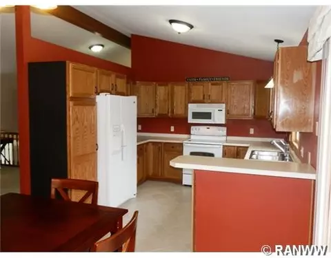 440 E Poplar, Cameron, WI 54822 photo 2