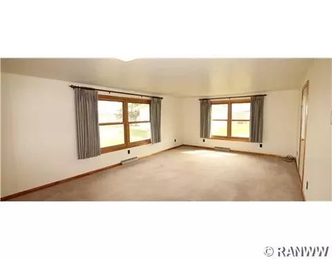 720 E Birch Ave, Barron, WI 54812 photo 4