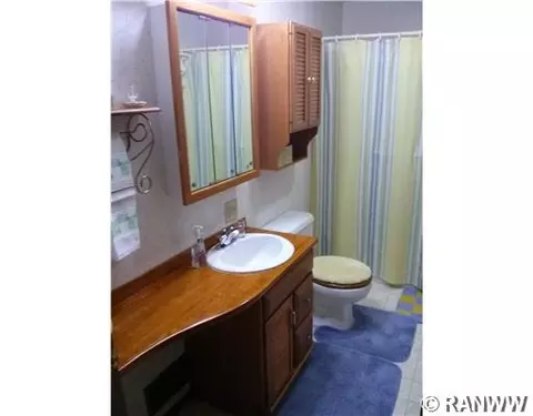 905 Jackson St, Bloomer, WI 54724 photo 4