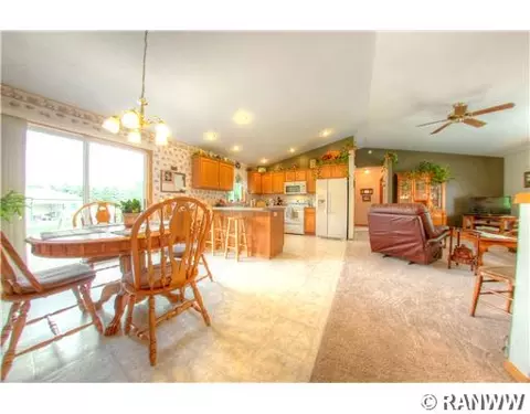 s9985 Minnesota Drive, Eleva, WI 54738 photo 4