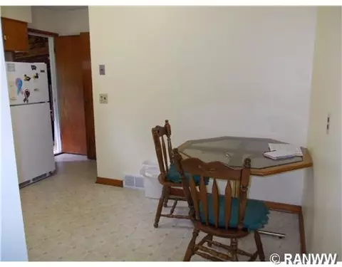 114 E Oak St, Stanley, WI 54768 photo 7