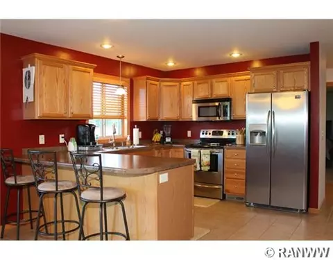 3661 Tamara Dr, Eau Claire, WI 54701 photo 4
