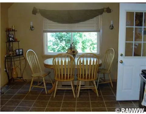 212 E 6th Ave, Stanley, WI 54768 photo 10