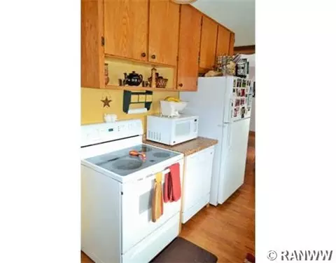 1610 Riverview Dr, Barron, WI 54812 photo 2