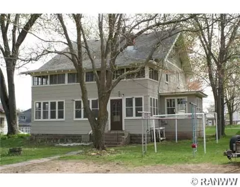 109 6th Ave, Shell Lake, WI 54871 photo 2