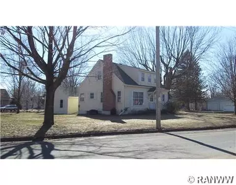 400 Park Ave, Luck, WI 54853 photo 2