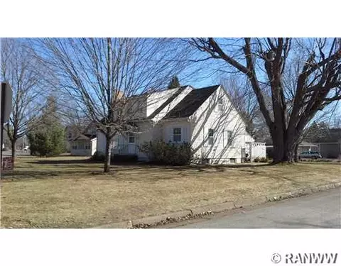 400 Park Ave, Luck, WI 54853 photo 3