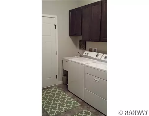 1534 Pascal Ct, Eau Claire, WI 54703 photo 11