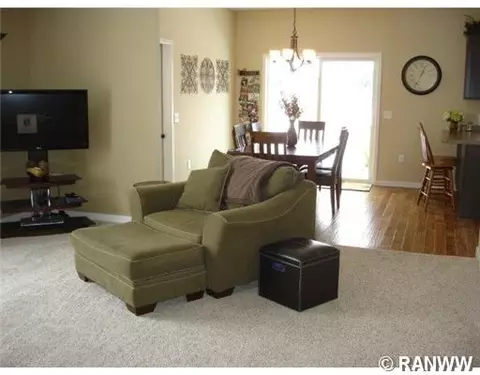 1534 Pascal Ct, Eau Claire, WI 54703 photo 7