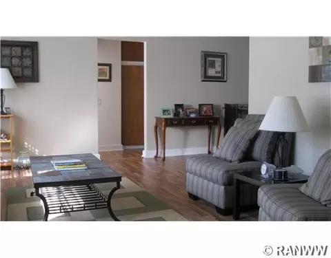 822 E Lowes Creek Rd, Eau Claire, WI 54701 photo 5