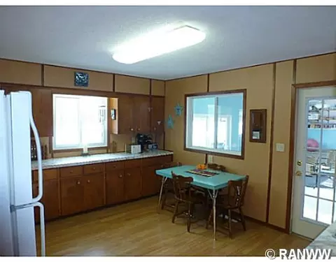 1046 190th St, Baldwin, WI 54002 photo 2