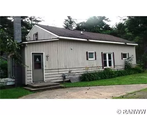613 Smith St, Spooner, WI 54801 photo 2