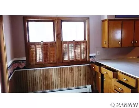 613 Smith St, Spooner, WI 54801 photo 4