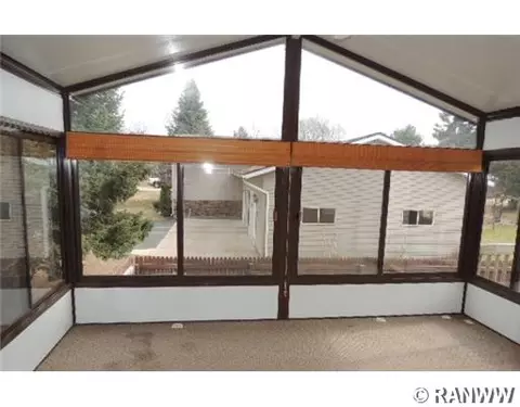 206 E Poplar Ave, Cameron, WI 54822 photo 4