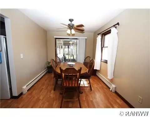 3147 Mitchell Ave, Eau Claire, WI 54703 photo 4