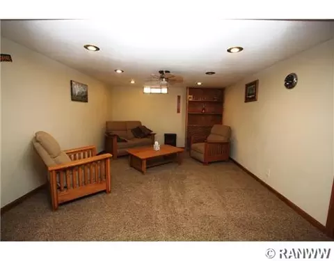 3147 Mitchell Ave, Eau Claire, WI 54703 photo 16