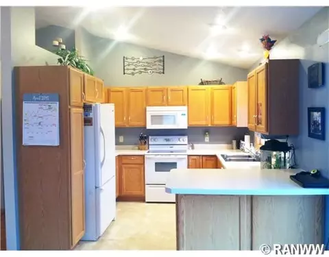 402 Unity St, Bloomer, WI 54724 photo 6